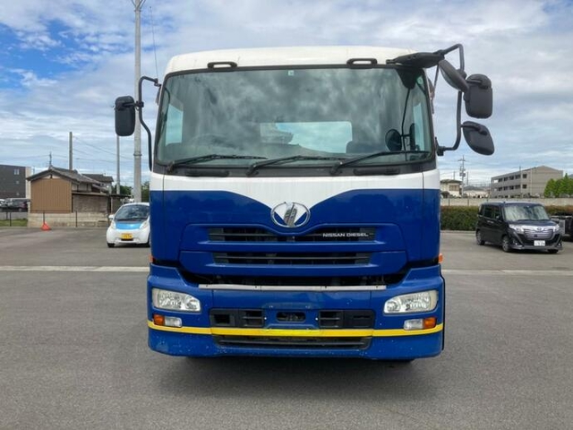 Nissan UD quon Large Tractor AKG-GK4XZB(11875) 3枚目