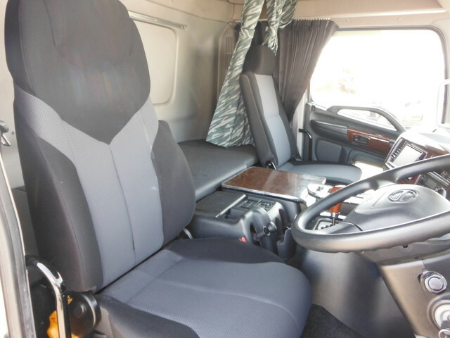 日野 プロフィア 大型 平ボディ QPG-FW1EXEJ(10214) 10枚目