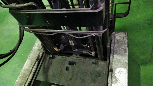 トヨタ その他・不明 フォークリフト 7FBR15(3709) 4枚目