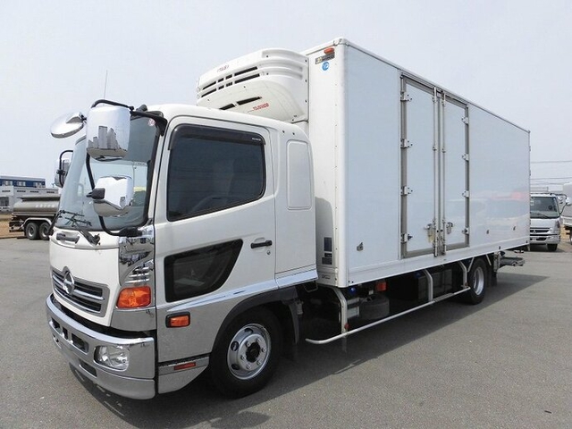 日野 レンジャー 中型 冷蔵冷凍バン TKG-FD7JLAG(10742) 1枚目