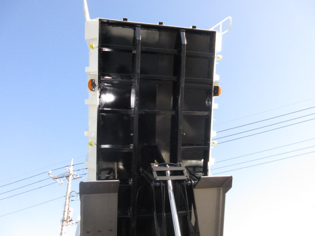 日野 プロフィア 大型 土砂ダンプ 2DG-FS1AJE(107860) 16枚目