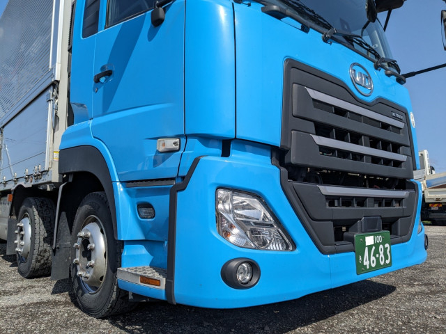 UDトラックス（日産） クオン 大型 ウィング 2PG-CG5CA(105371) 26枚目