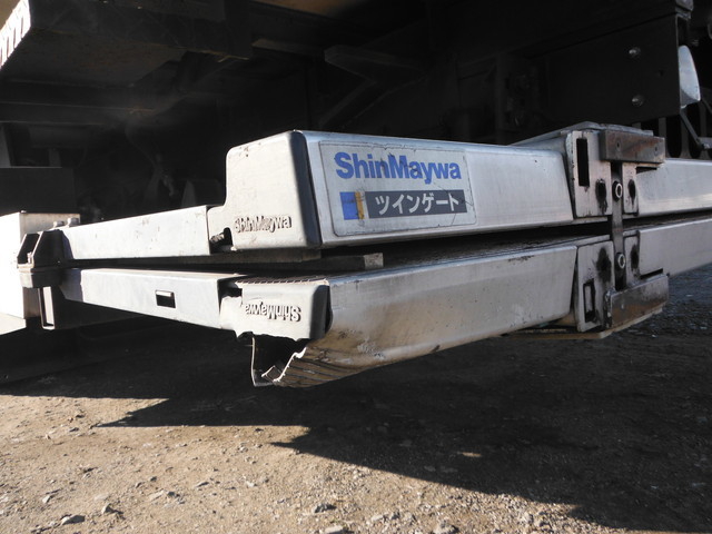 Isuzu elf Small Freezer box_body PKG-FRR90S1(1625) 11枚目