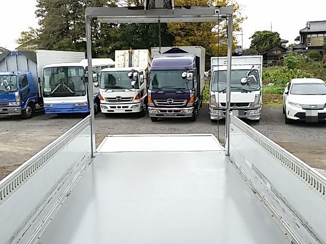 UDトラックス（日産） コンドル 中型 ウィング BDG-MK36C(8203) 22枚目