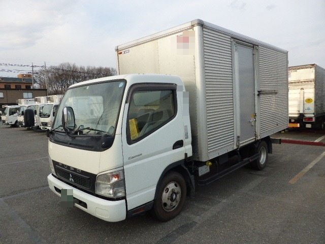 Mitsubishi Fuso canter Small Box body PDG-FE84DV(2931) 1枚目