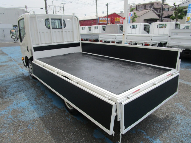 日産自動車 アトラス 小型 平ボディ CBF-SQ2F24(109775) 17枚目