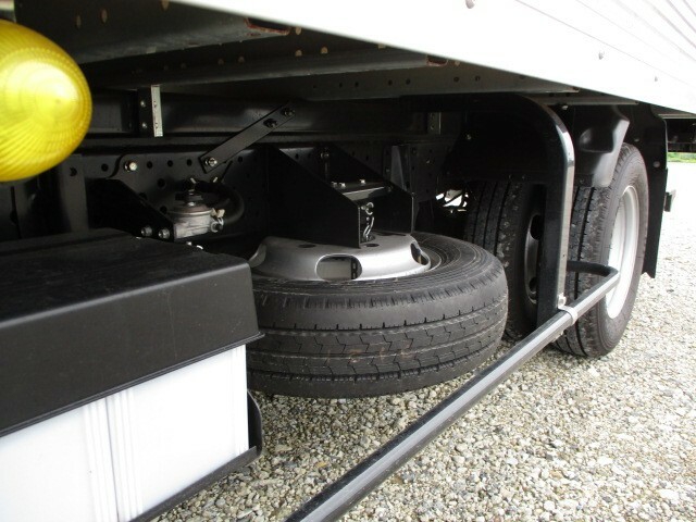 いすゞ エルフ 小型 バン 2RG-NLR88AN(6808) 30枚目