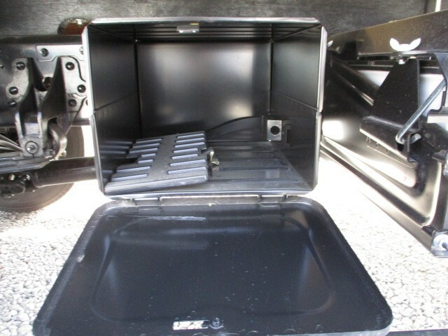 三菱ふそう ファイター 中型 平ボディ（クレーン付） 2KG-FK62F(9292) 29枚目