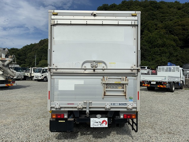 三菱ふそう キャンター 小型 バン TPG-FBA00(109353) 7枚目