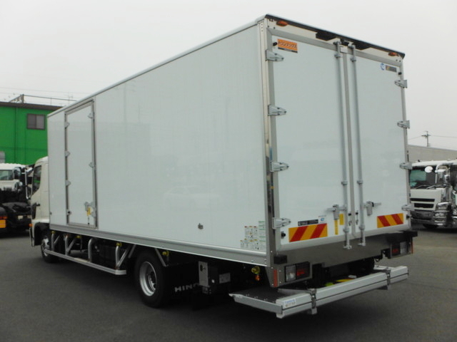 日野 レンジャー 中型 冷蔵冷凍バン 2KG-FD2ABG(34785) 3枚目