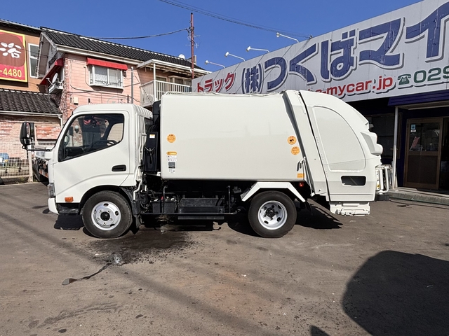 日野 デュトロ 小型 塵芥車（プレス式） TKG-XZU600X(108059) 8枚目