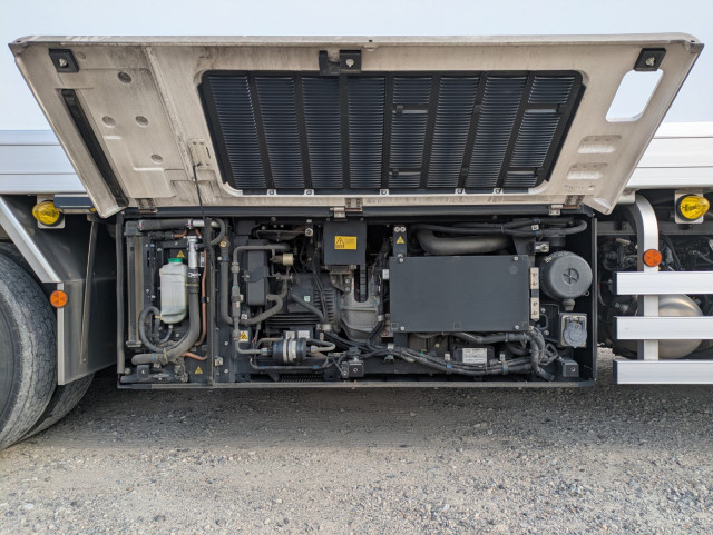 日野 プロフィア 大型 冷蔵冷凍バン 2DG-FW1AHC(110963) 36枚目