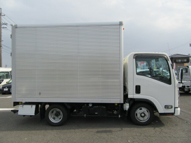 いすゞ エルフ 小型 バン TRG-NLR85AN(10082) 6枚目