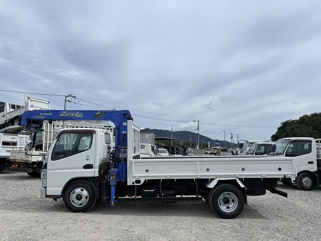 三菱ふそう キャンター 小型 平ボディ（クレーン付） TKG-FEA50(110994) 4枚目