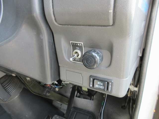 日産自動車 アトラス 小型 バン KC-APR71GV(3531) 29枚目
