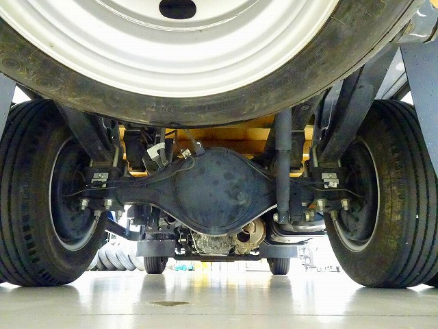 いすゞ エルフ 小型 平ボディ TRG-NMR85R(110914) 34枚目
