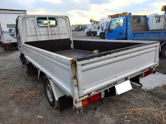 日産自動車 アトラス 小型 平ボディ TC-SH2F23(26473) 4枚目
