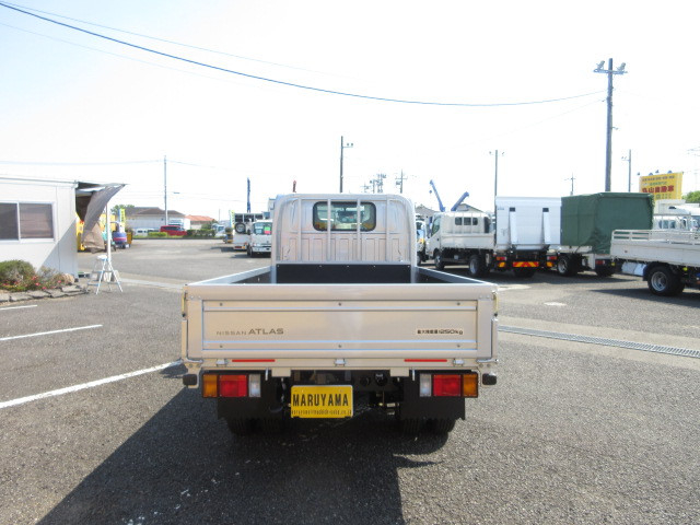 日産自動車 アトラス 小型 平ボディ 3DF-AHR87AF(106262) 7枚目