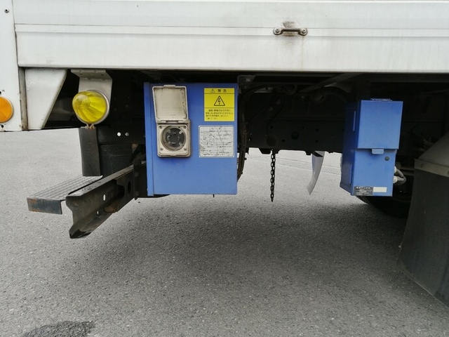 日野 デュトロ 小型 冷蔵冷凍バン BDG-XZU414M(5527) 35枚目