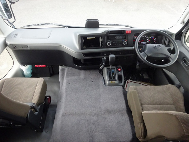 トヨタ コースター 小型 バス 2WG-GDB110(108246) 37枚目