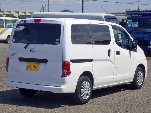 日産自動車 小型 バン DBF-VM20(110080) 25枚目