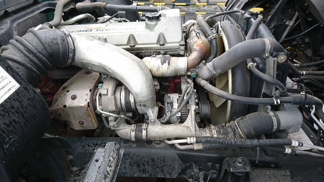 UDトラックス（日産） コンドル 中型 平ボディ PB-MK36A(2134) 41枚目
