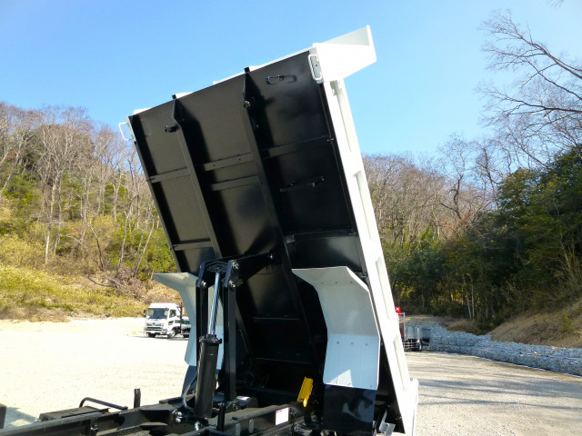 三菱ふそう ファイター 中型 土砂ダンプ 2KG-FK62F(101273) 17枚目