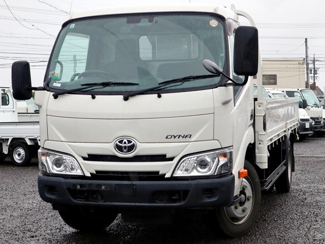 トヨタ ダイナ 小型 平ボディ 2RG-XZU655(111592) 1枚目