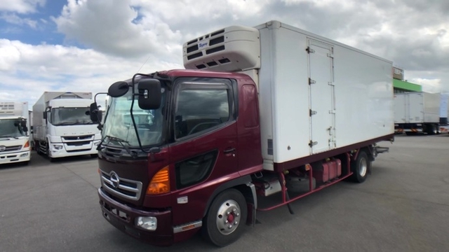 日野 レンジャー 中型 冷蔵冷凍バン BKG-FD7JKYA(34690) 4枚目