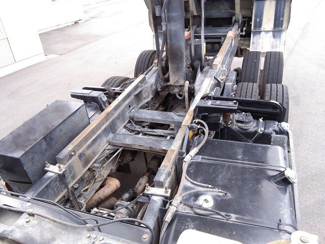 いすゞ ギガ 大型 土砂ダンプ LKG-CXZ77AT(11728) 26枚目