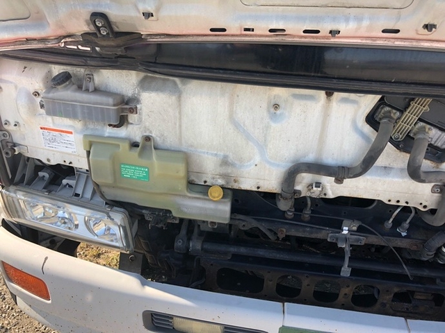 UDトラックス（日産） コンドル 中型 平ボディ KK-MK25A(5605) 31枚目
