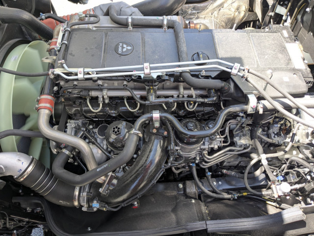 三菱ふそう スーパーグレート 大型 平ボディ（クレーン付） 2KG-FV80VYP(108175) 40枚目