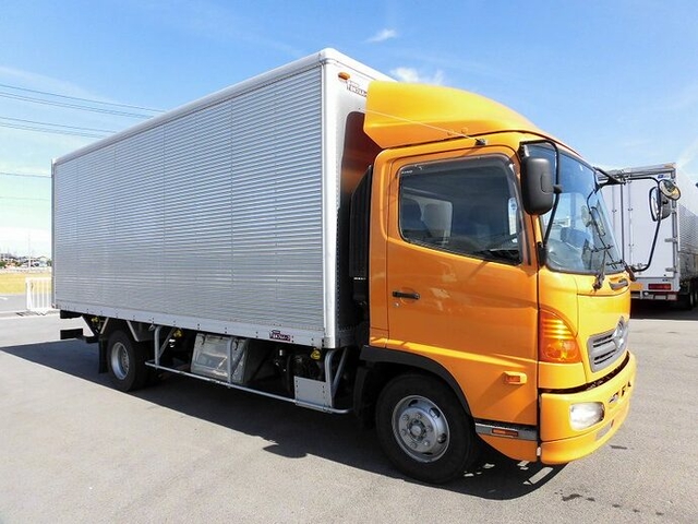 日野 レンジャー 中型 バン ADG-FC7JJWA(6477) 2枚目