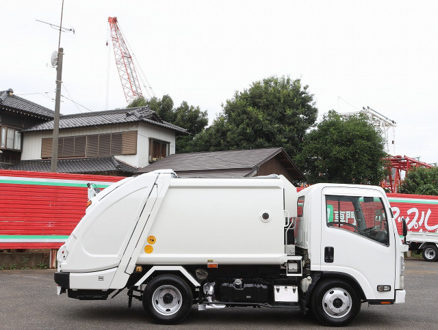いすゞ エルフ 小型 塵芥車（プレス式） BKG-NMR85AN(111651) 4枚目